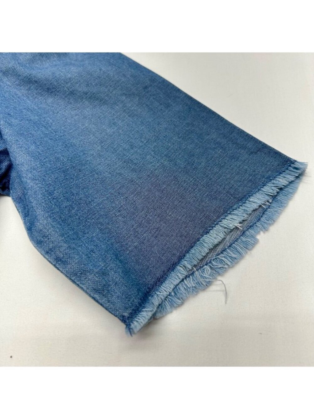 Who What Wear Womens Denim Frayed Hem Dress With Back Zip Closure Short Sleeves - Picture 5 of 15